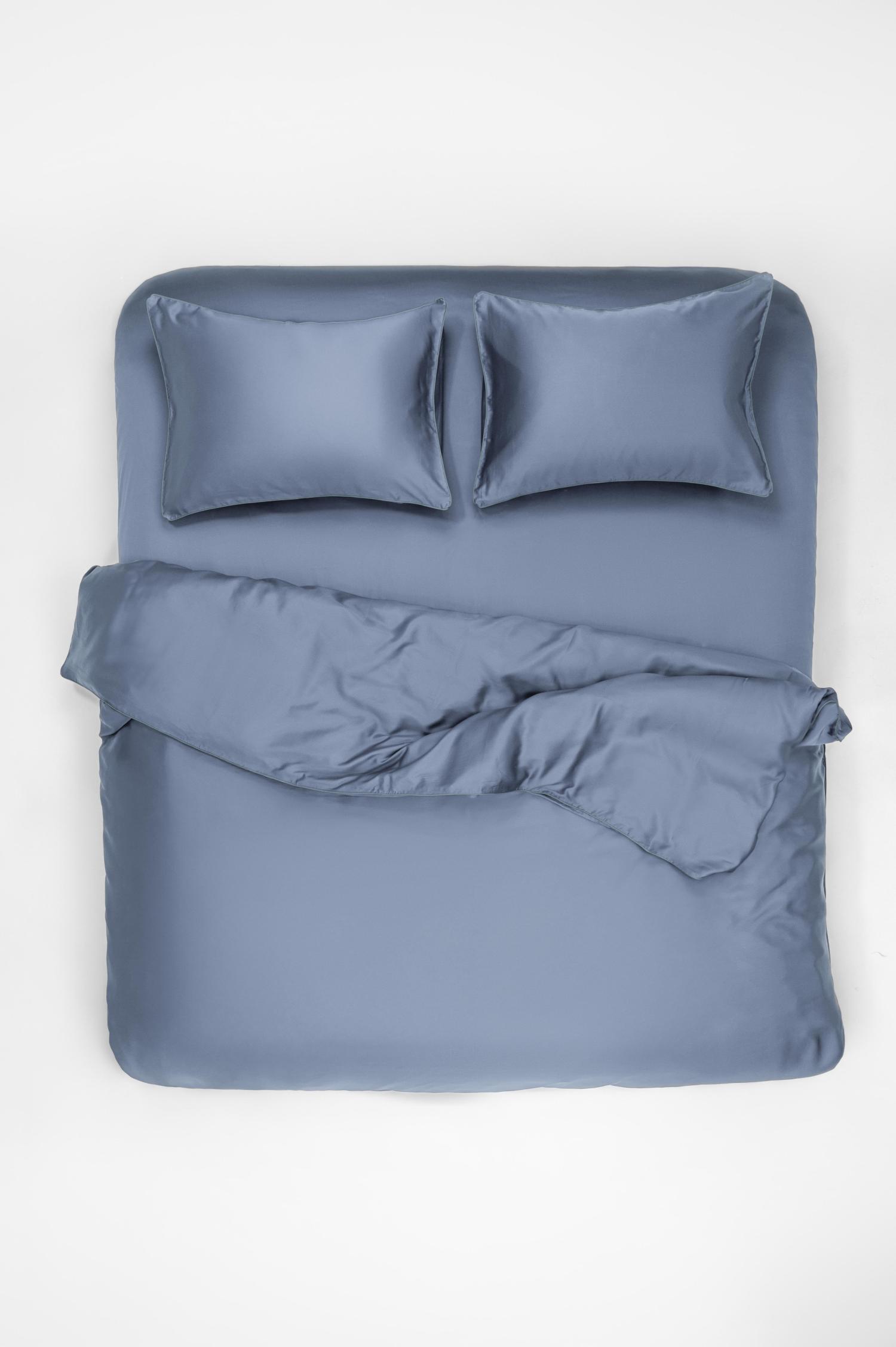 blue velvet 6